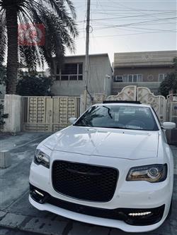 كرايسلر 300